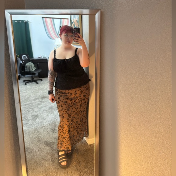 Meet your Posher, Cydnie - Picture 3 of 4